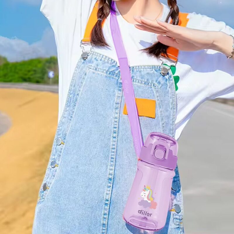 Tomatodo Plástico Para Niños Con Sorbete Unicornio Morado 550ml Úpale - Imagen 2
