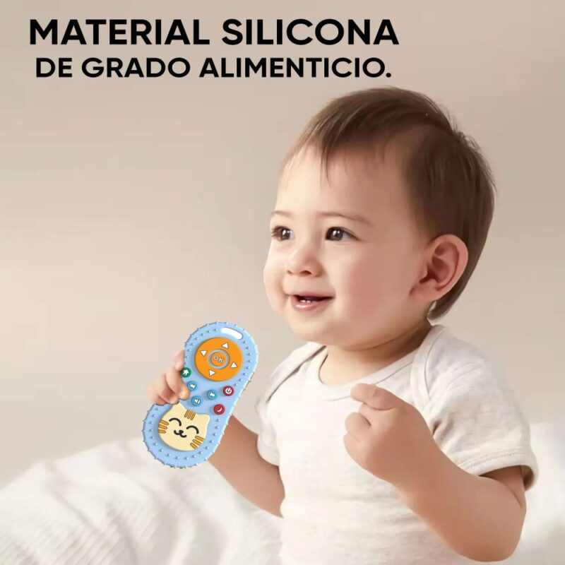 Masticador de silicón para bebés Control Remoto Celeste Úpale - Imagen 4